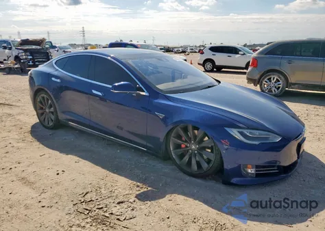 2016 Tesla Model S z USA, uszkodzony, nr VIN 5YJSA1E42GF145883